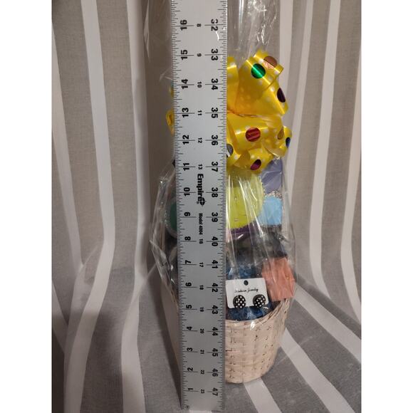 50s Themed Gift Basket with Head Band Glasses Scarf Croc Charms - Picture 9 of 13